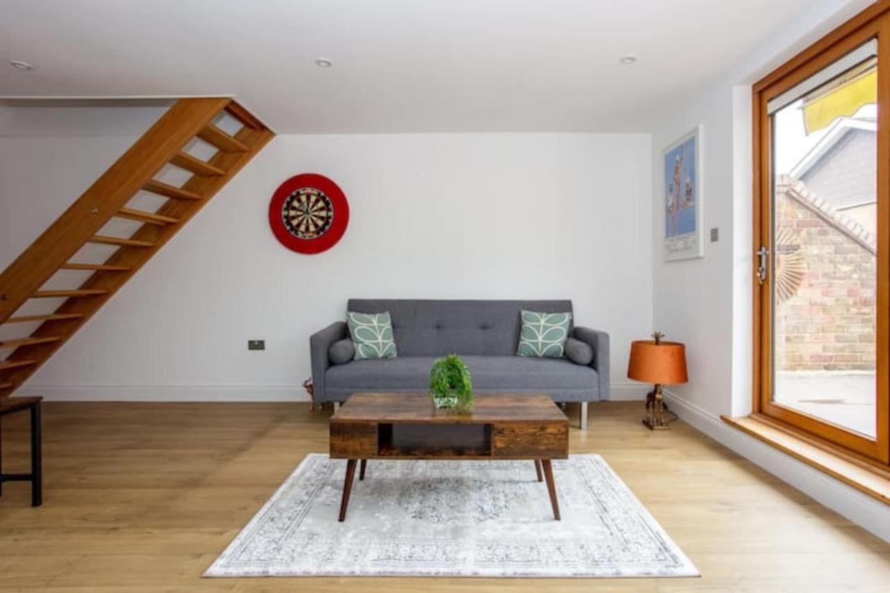 Appartamento Spacious 3 Bedroom With Large Balcony